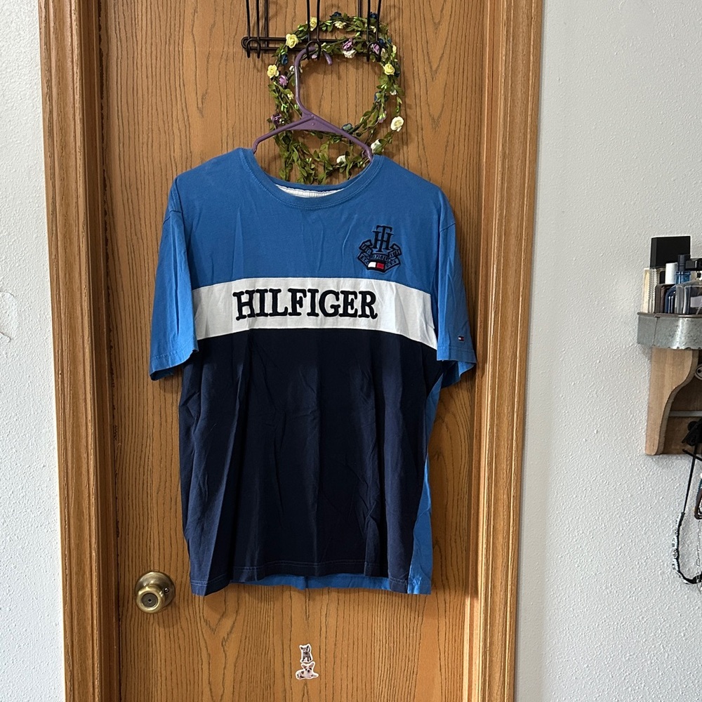 Tommy Hilfiger Blue and Navy Short Sleeve Tee